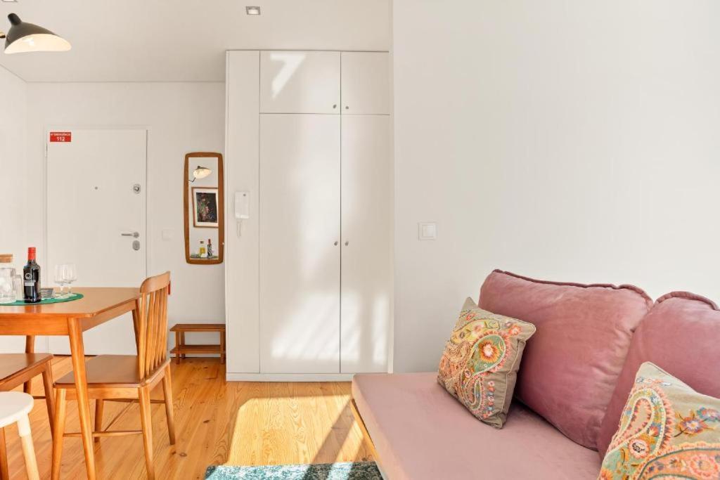 Host Wise - Lovely Shinny Flats With Balcony - Clerigos ปอร์โต ภายนอก รูปภาพ