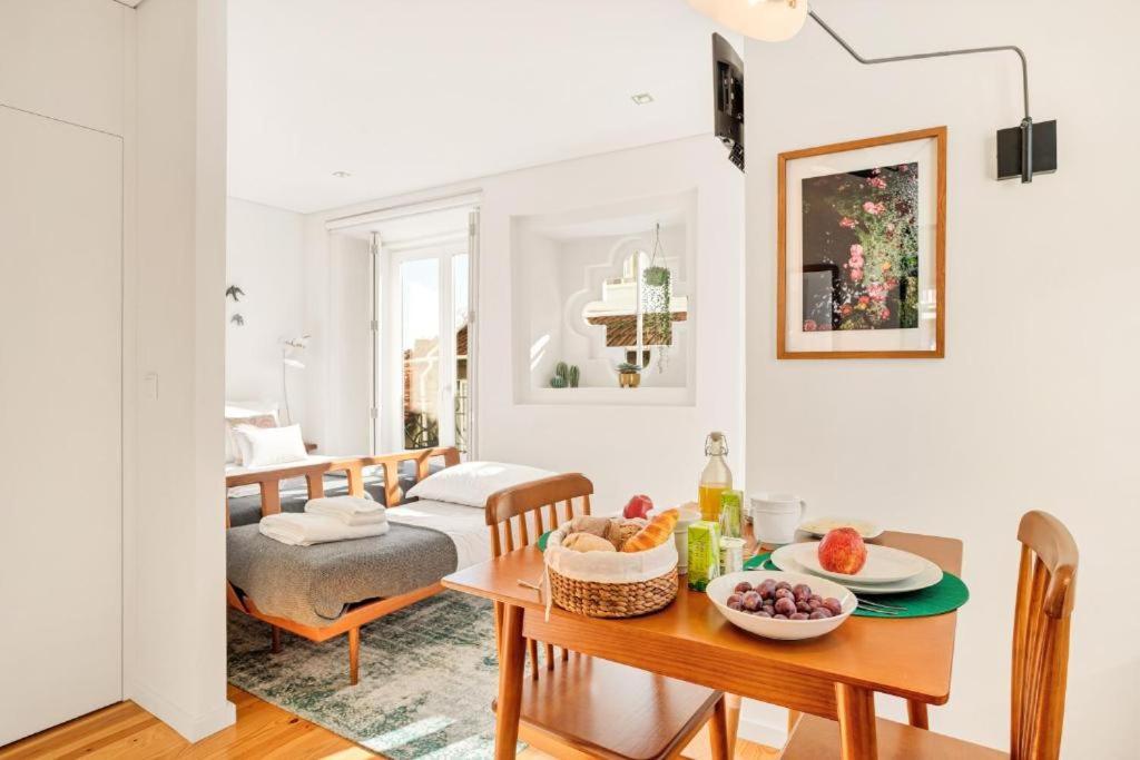 Host Wise - Lovely Shinny Flats With Balcony - Clerigos ปอร์โต ภายนอก รูปภาพ