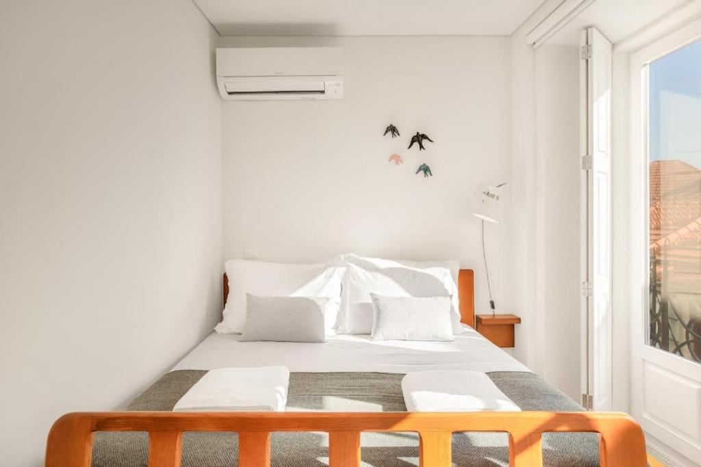 Host Wise - Lovely Shinny Flats With Balcony - Clerigos ปอร์โต ภายนอก รูปภาพ
