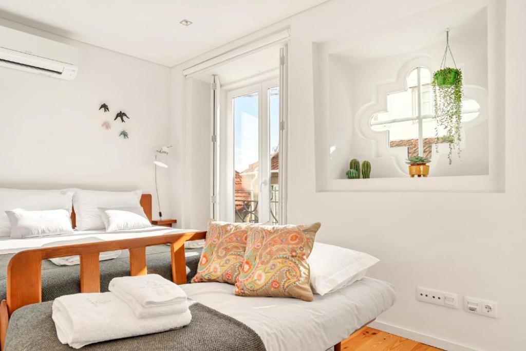 Host Wise - Lovely Shinny Flats With Balcony - Clerigos ปอร์โต ห้อง รูปภาพ